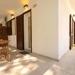 Domus Lucia 1 Apartment