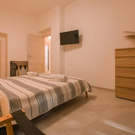 Domus Lucia 1 Appartement