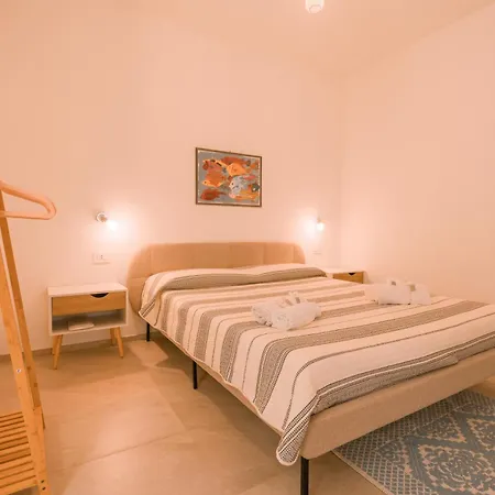 Domus Lucia 1 * Santa Lucia