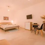 Apartment Domus Lucia 1