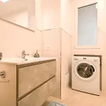 Apartment Domus Lucia 1 *