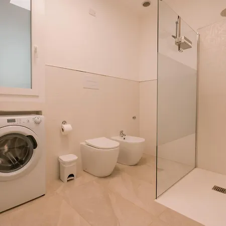 Apartment Domus Lucia 1 *