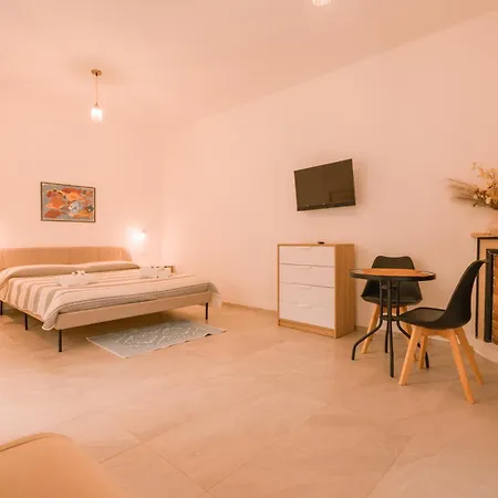 Apartment Domus Lucia 1
