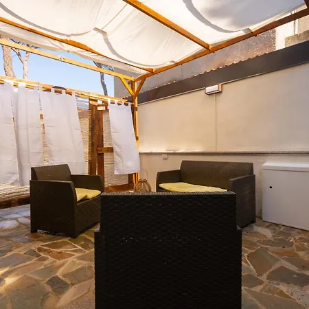 Domus Lucia 1