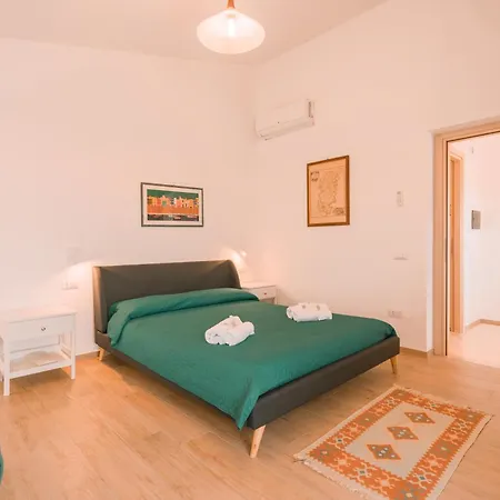 Domus Lucia Apartment