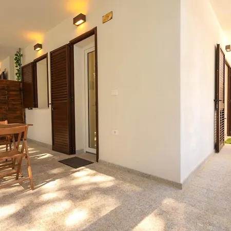 Domus Lucia Apartment
